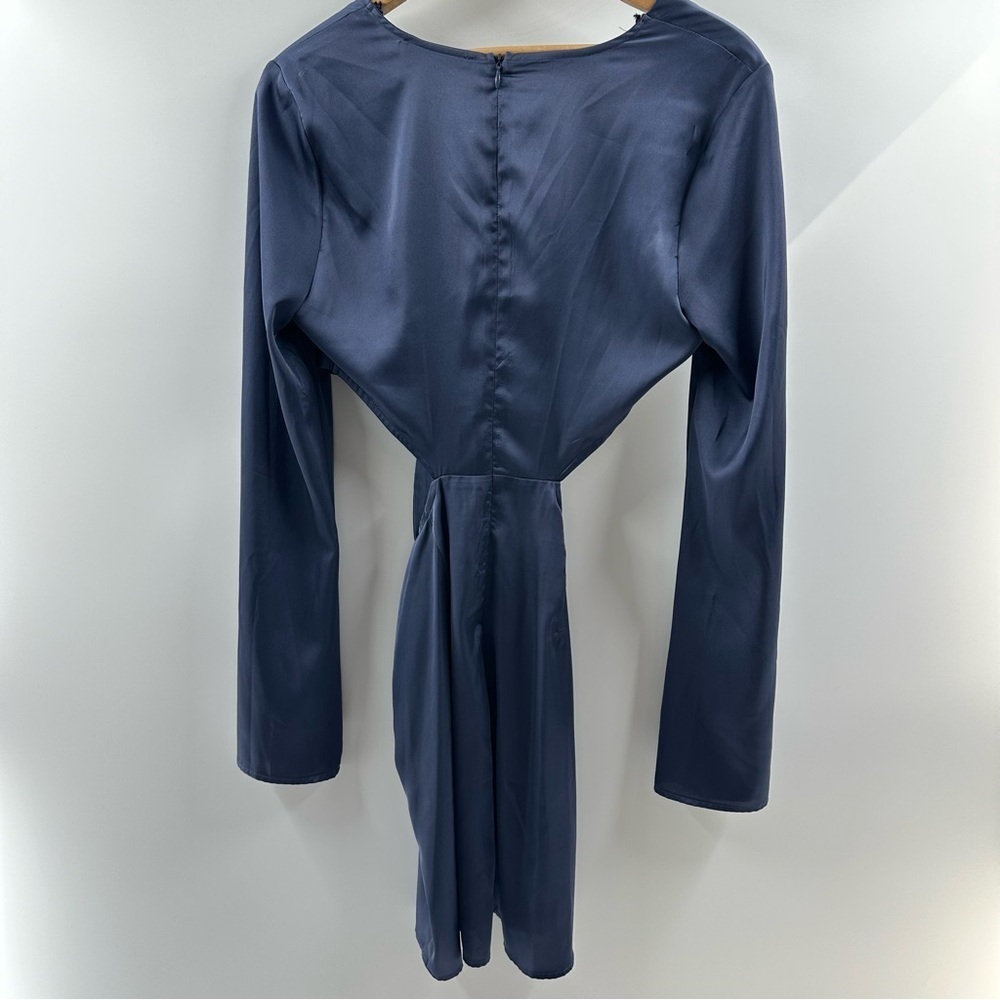 Forever 21 Blue Satin Deep V-Neck Cutout Dress – Size M - Picture 5 of 7